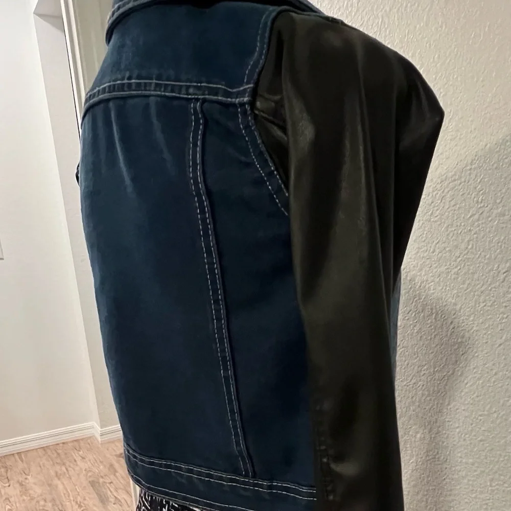 bebe girls‎ dress with matching Jean jacket